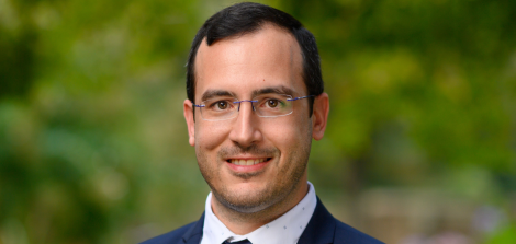 Dr. Benjamin Schvarcz